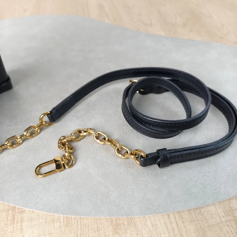 Louis Vuitton Crossbody Bag Trunk Vertical Chain Bag Black Epi Embossed Calfskinmini11 × 3.5 × 17.5 cm — detail view 8 of 10