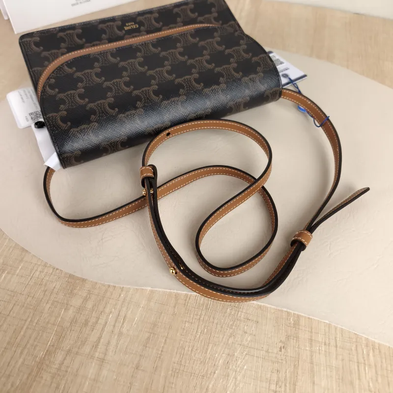 CELINE Crossbody Bag TRIOMPHE Clutchwoc Monogram PVC One Size 20 × 6 × 12 cm — detail view 8 of 11
