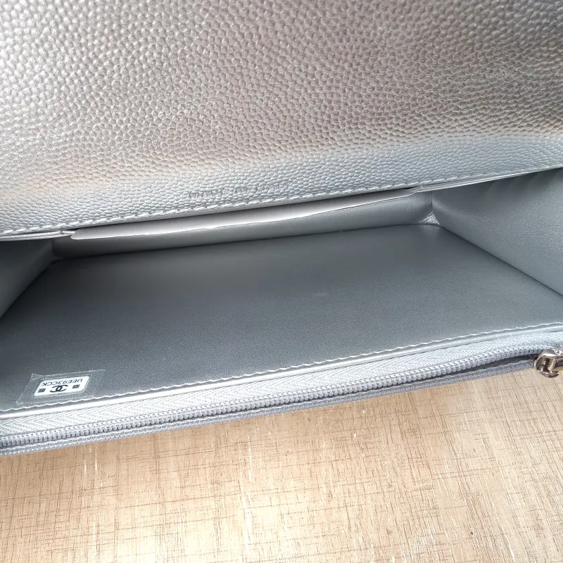 Chanel Backpack Backpack Silver Grained Calfskin One Size 18.2 × 5 × 14 cm — detail view 6 of 14