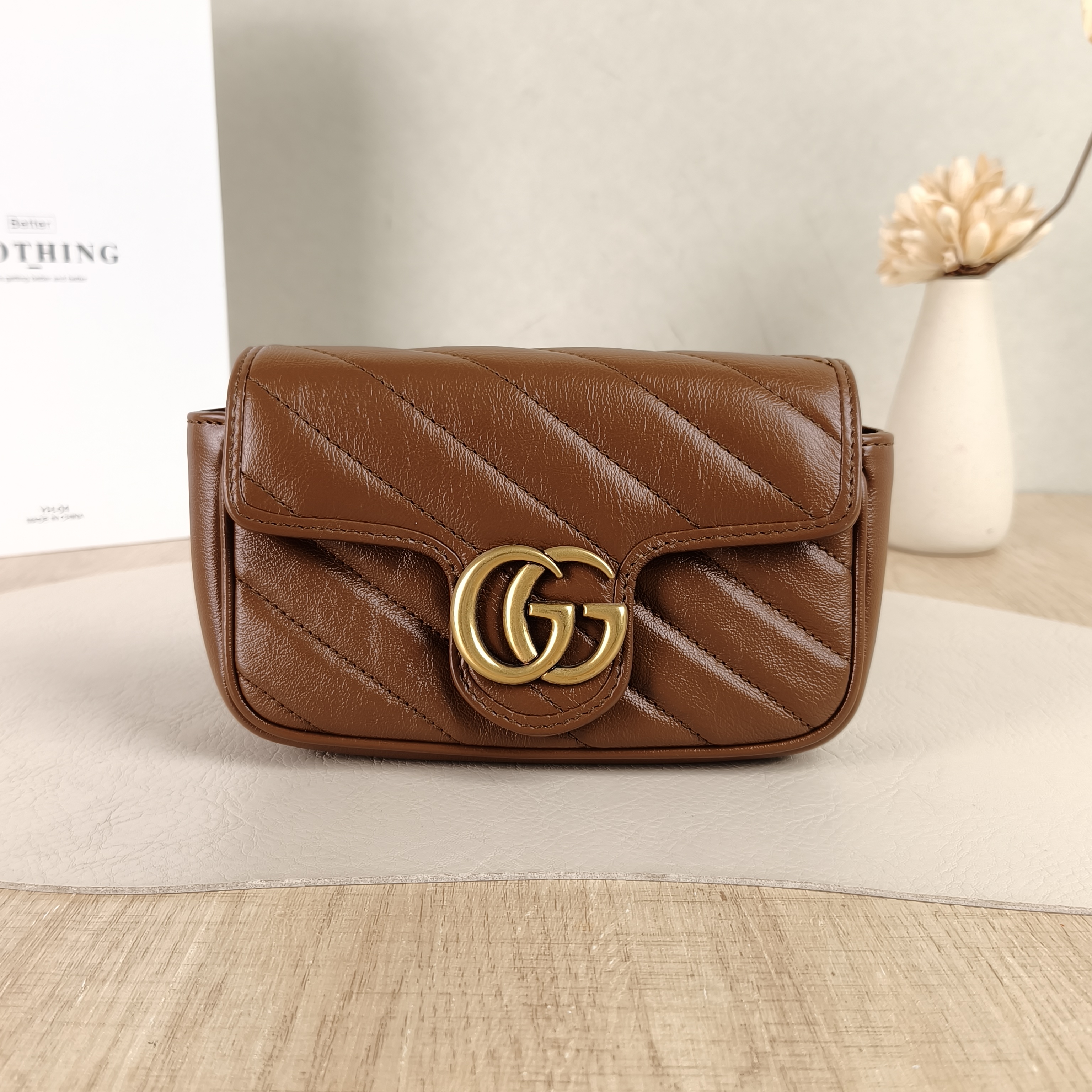 GUCCI Crossbody Bag GG Marmont Mini Marmont Mini Caramel Calfskinmini16.5 × 4.5 × 9.5 cm
