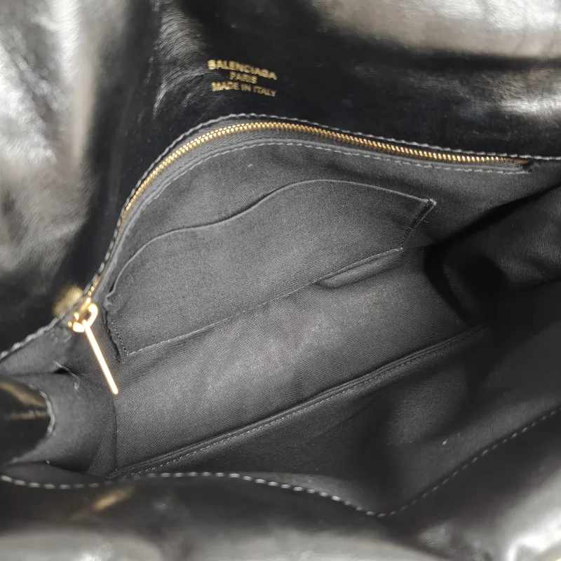 BALENCIAGA Shoulder Bag Shoulder Bag Black with Gold-Tone Hardware Calfskin One Size 25 × 9 × 19 cm — detail view 7 of 10