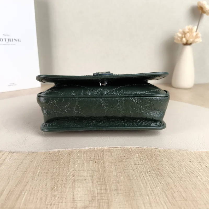 SAINT LAURENT Crossbody Bag Niki Chain Bagwoc Green Calfskin Mini 19 × 5 × 16 cm — cover view 5 of 5