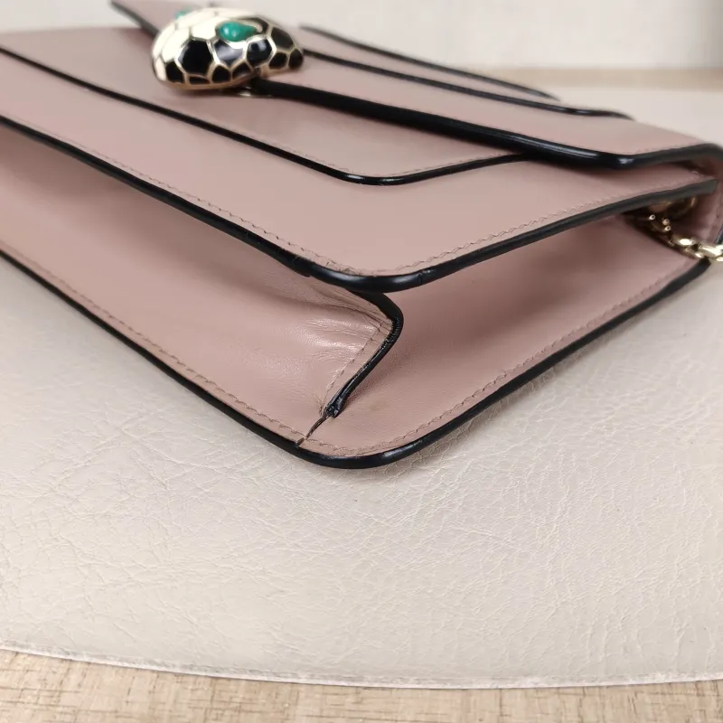 Bvlgari Shoulder Bag Serpenti Forever Collection Crossbody Bag Beige Calfskin One Size 22 × 5 × 14 cm — detail view 3 of 15