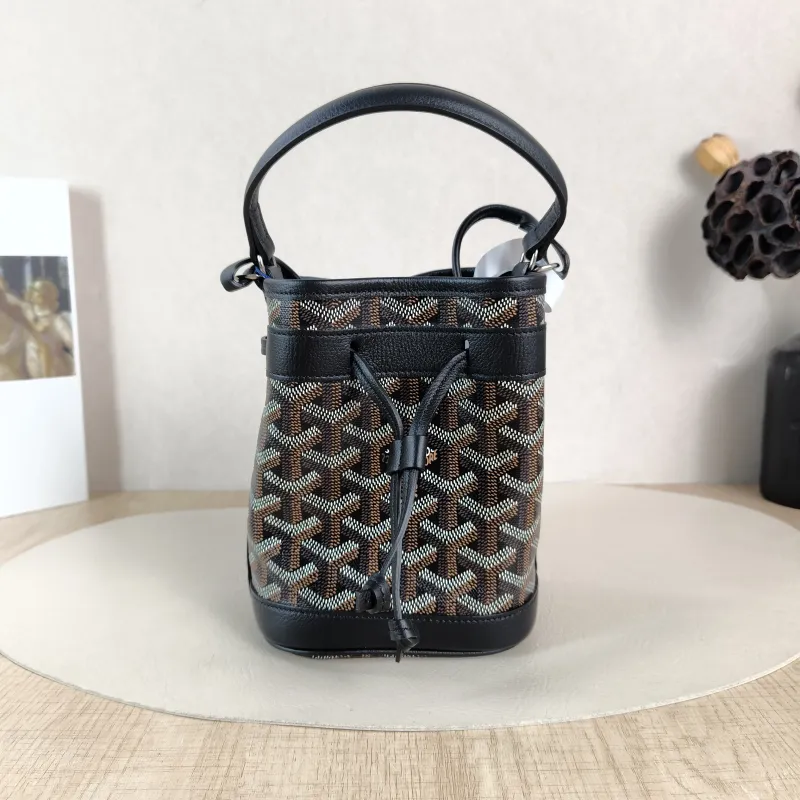 GOYARD Crossbody Bag Petit Flot Black ine Canvas Mini 12 × 10 × 17.5 cm