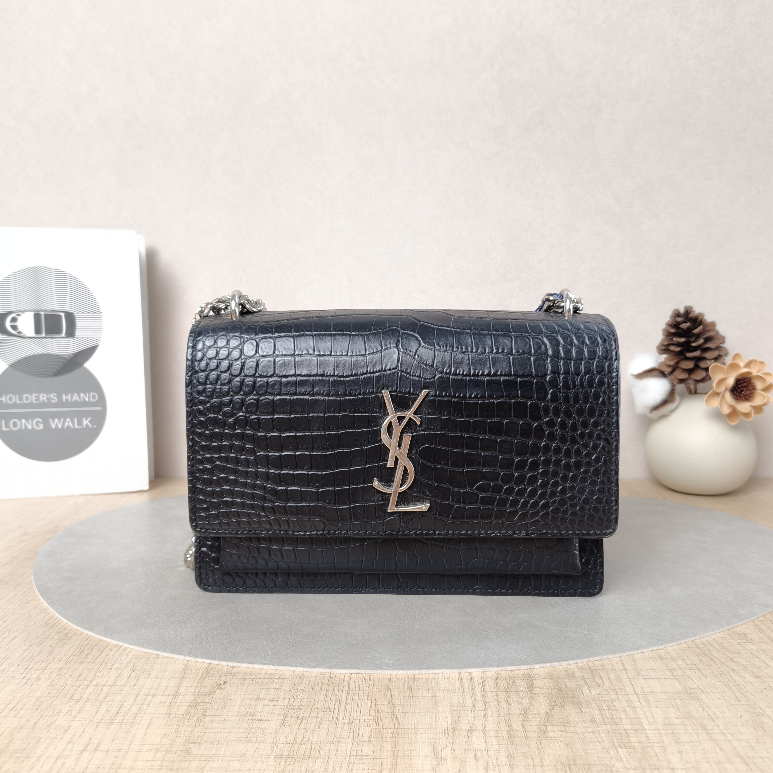 SAINT LAURENT Crossbody Bag SUNSET Black CC alfskin Medium22 × 6.5 × 16 cm Leather Tag