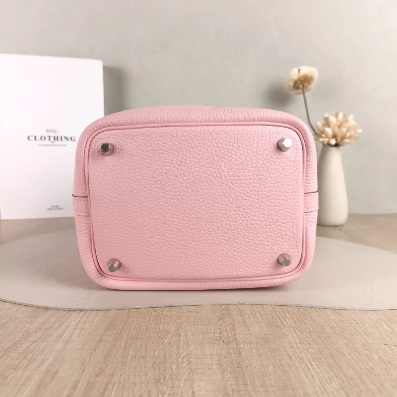 Hermès Top Handle Bag Picotin Lock 18 18 Taurillon Clemence TC Calfskin Small 18 × 13 × 18 cm K — cover view 2 of 5