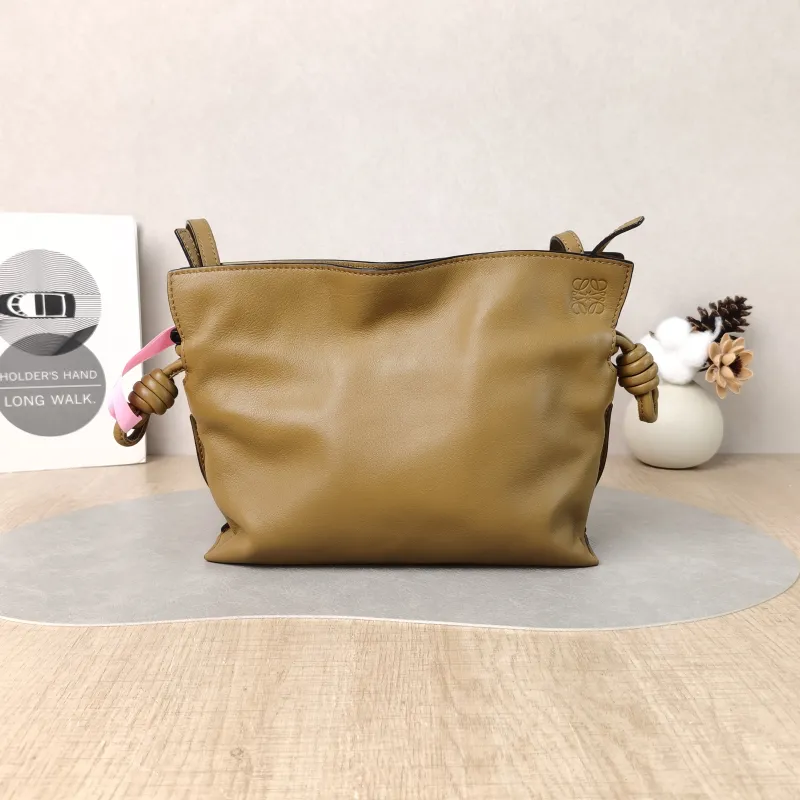 LOEWE Crossbody Bag Flamenco Calfskin Mini 24 × 9 × 18 cm
