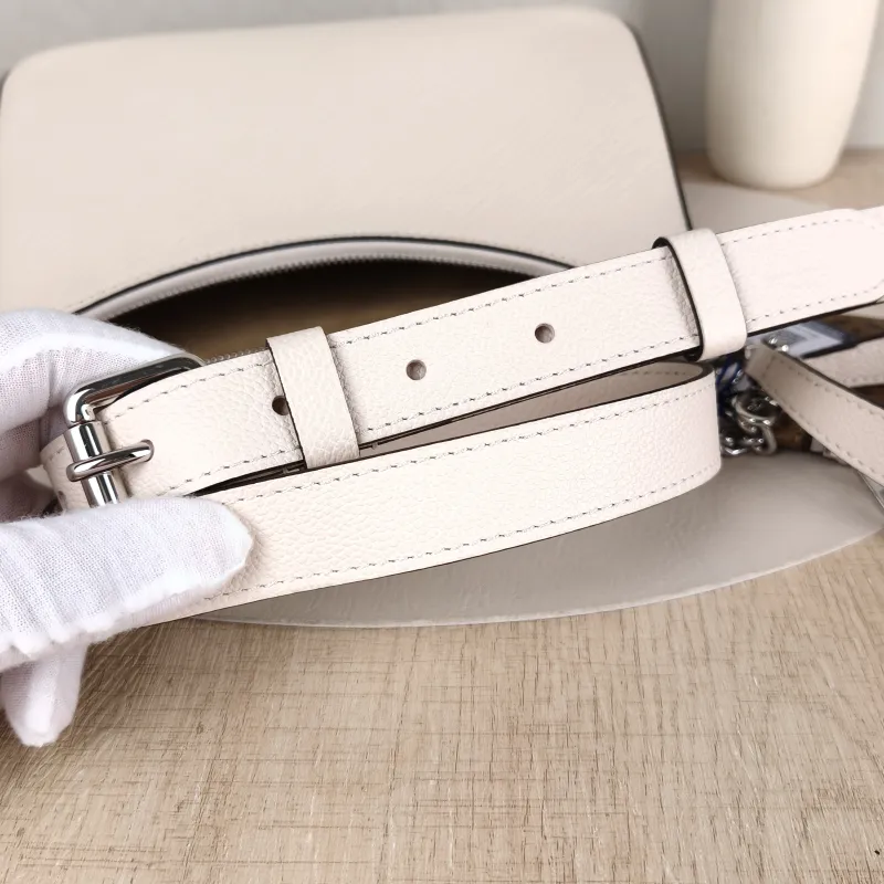 Louis Vuitton Crossbody Bag MARELLE White Epi Embossed Calfskin Small 25 × 8 × 15 cm — detail view 1 of 16