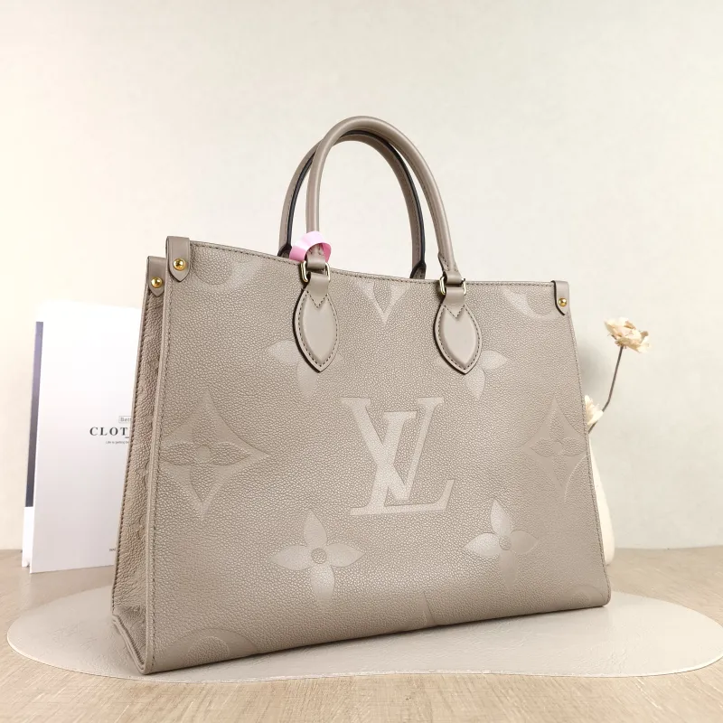 Louis Vuitton Shoulder Bag Onthego Medium Monogram Empreinte Embossed Calfskin Medium 35 × 14 × 27 cm — cover view 2 of 5