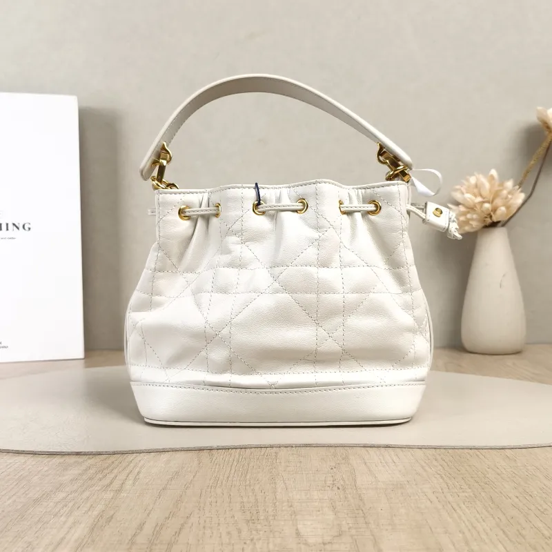 DIOR Crossbody Bag Jolie Bucket Bucket Bag White Lambskin One Size17 × 10.5 × 16 cm