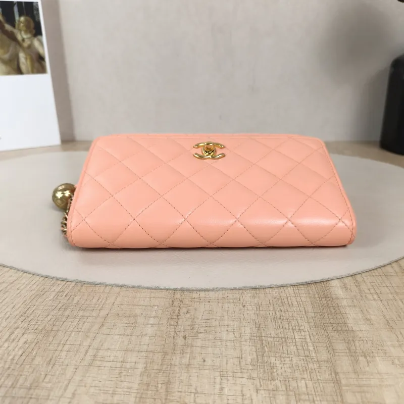 Chanel Crossbody Bag Classic Flap WOC CF WOCWOC Bag Edition Lambskinmini19.2 × 3.5 × 12.3 cm — detail view 1 of 13