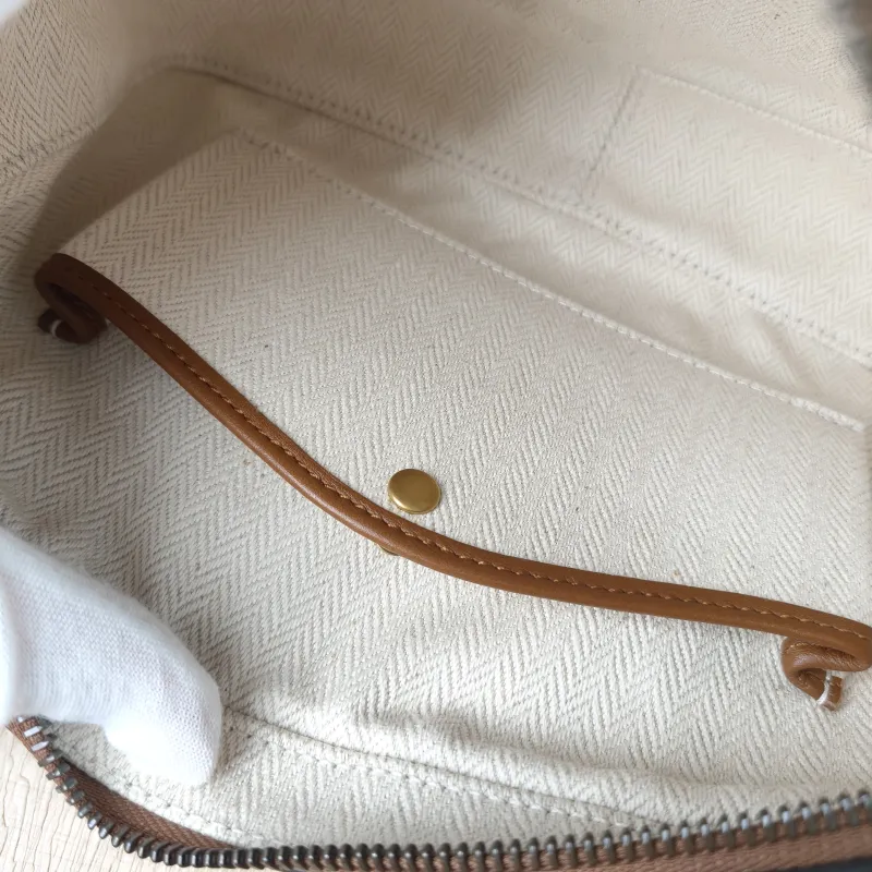 GUCCI Crossbody Bag Camera Bag Brown PVC Small 22.5 × 5.5 × 14 cm — detail view 8 of 10
