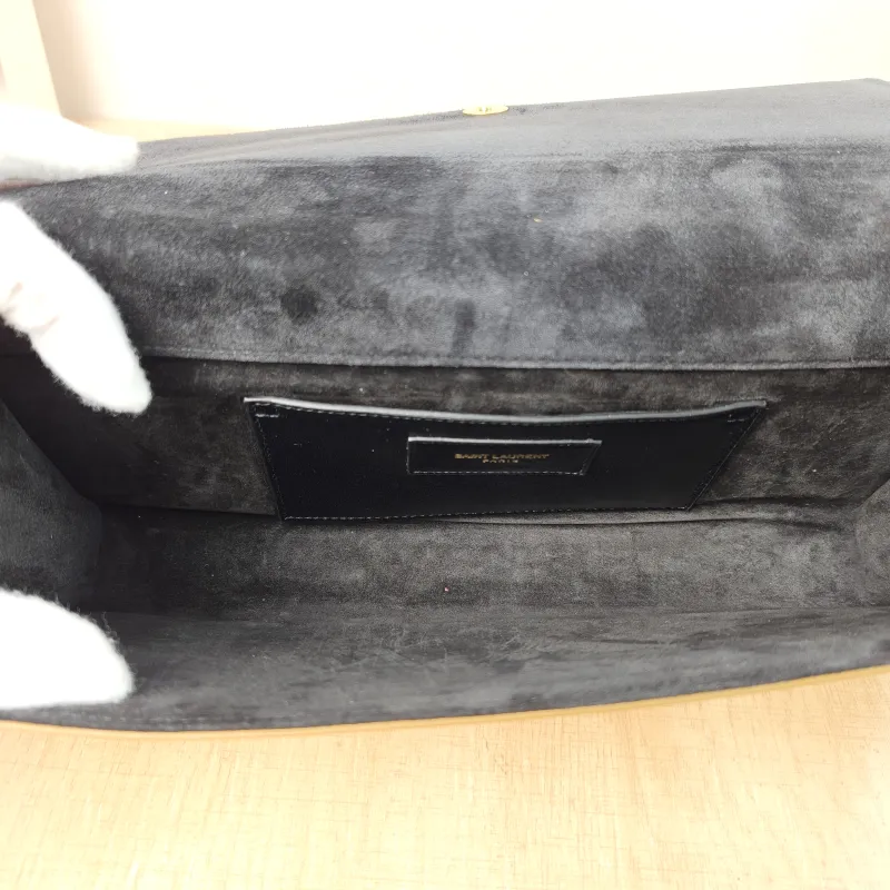 SAINT LAURENT Clutch Clutch Gold Calfskin 27 × 4 × 13 cm — detail view 11 of 12