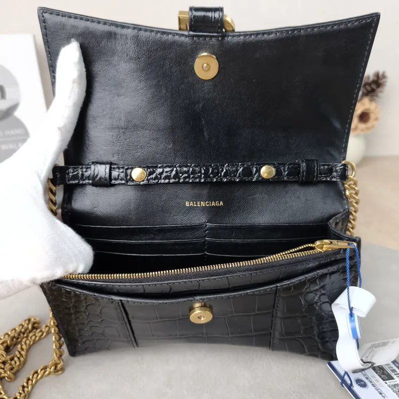 BALENCIAGA Crossbody Bag Hourglass Hourglass Bag woc Black CC alfskinmini19.5 × 5 × 12 cm — detail view 11 of 11