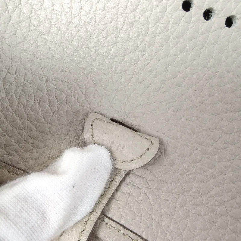 Hermès Crossbody Bag Evelyne Mini 16 Mini 16 TC Calfskin Mini 17 × 5.5 × 18 cm U — detail view 4 of 13