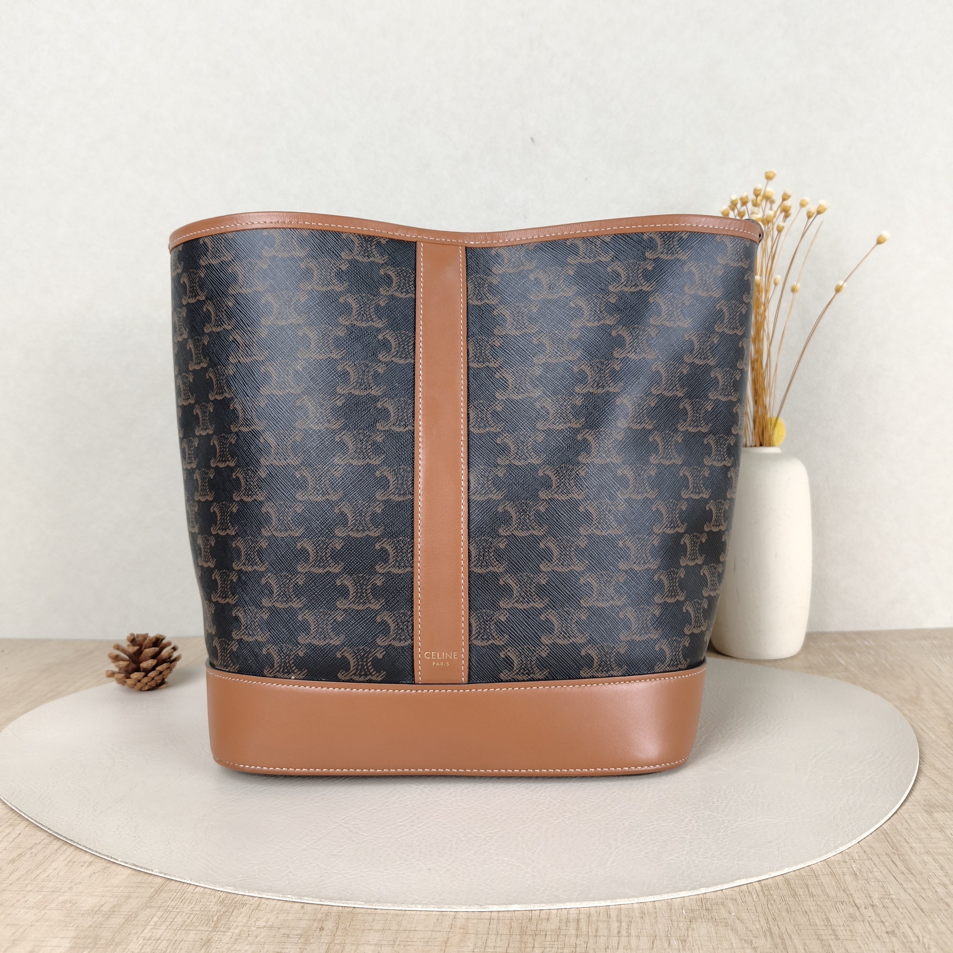 CELINE Crossbody Bag Triomphe Bucket Bag Monogram PVC Medium24 × 18 × 27 cm