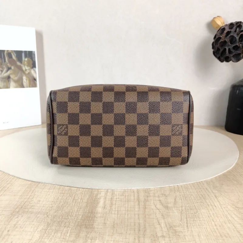 Louis Vuitton Crossbody Bag Speedy20 Shoulder Strap PVC Small 20.5 × 12 × 13.5 cm — cover view 2 of 6