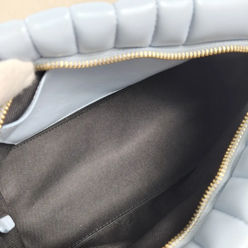 BURBERRY Crossbody Bag tb Collection Crossbody Bag Blue Lambskin One Size 23 × 10 × 13 cm — detail view 4 of 12