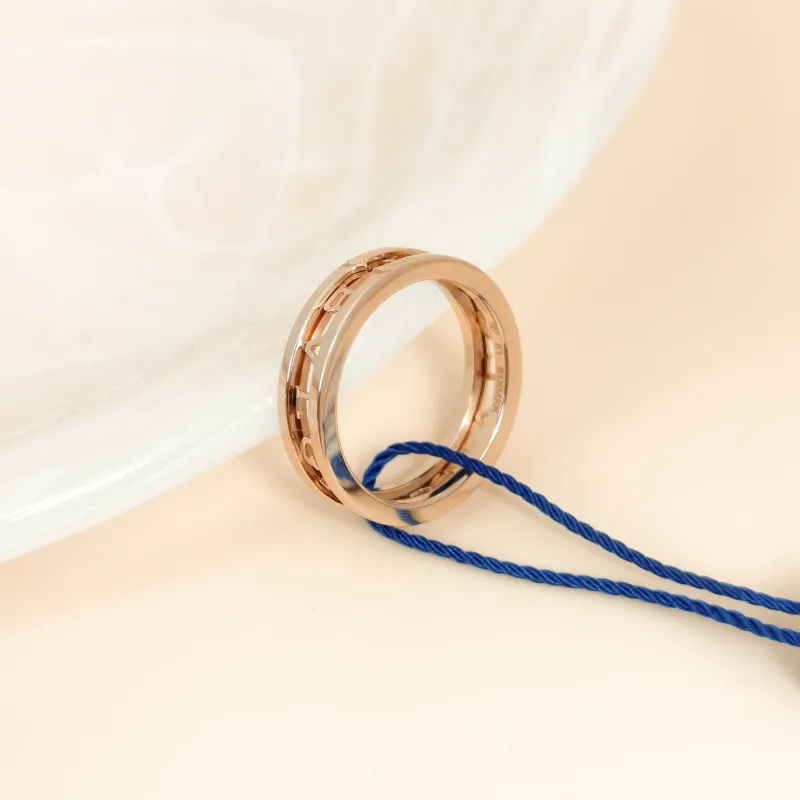 Bvlgari Ring B.ZERO1Collection Rose Gold Rose Gold 18KR ose Gold One Size61 — cover view 5 of 8