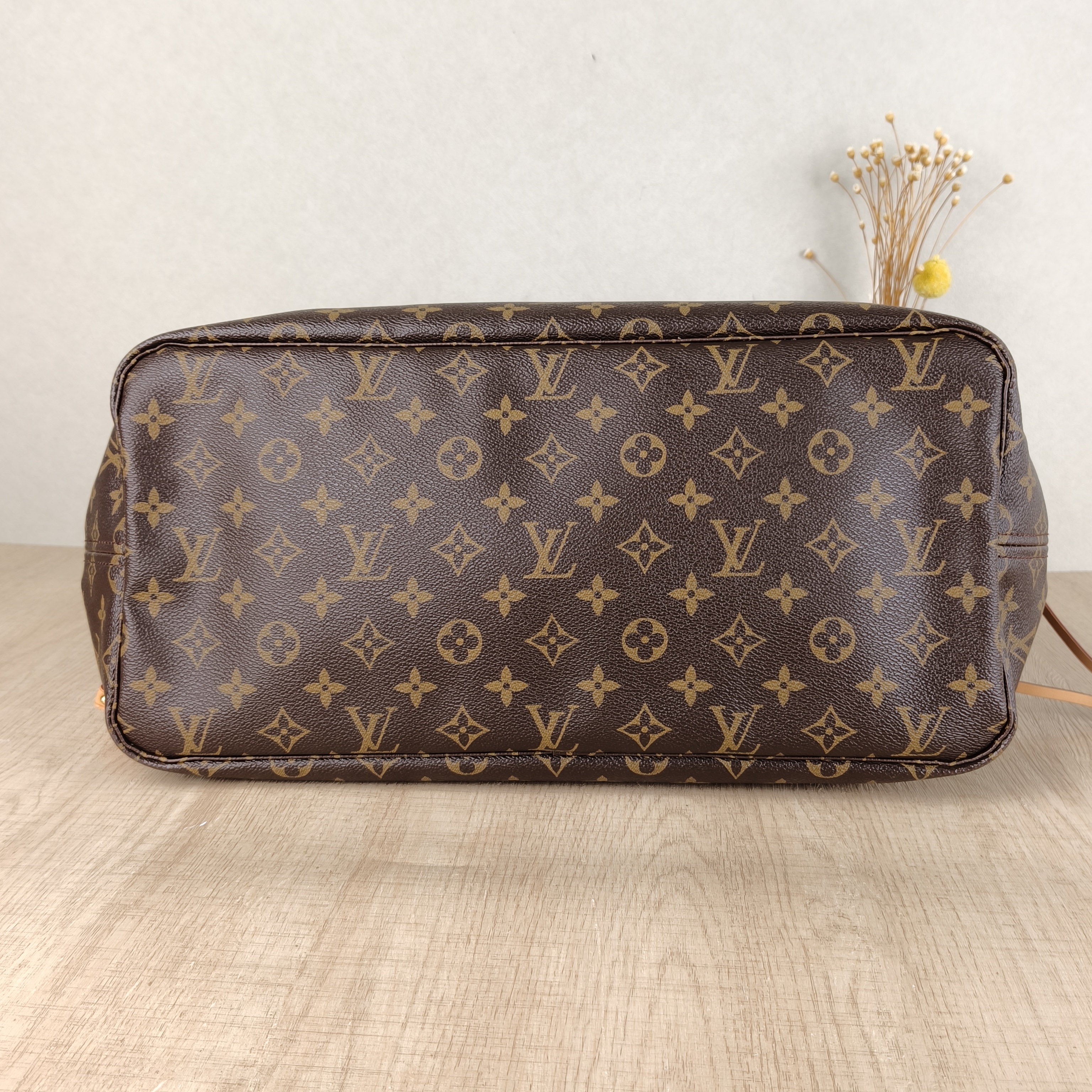 Louis Vuitton Shoulder Bag Neverfull Monogram PVC Large39 × 19 × 32 cm — cover view 2 of 5