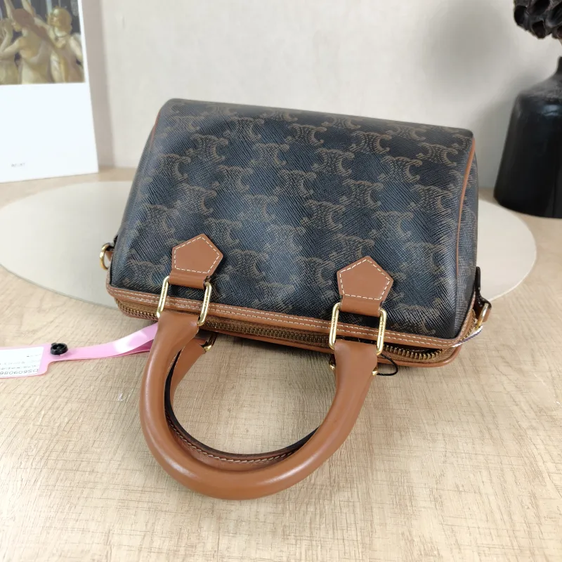 CELINE Crossbody Bag Monogram PVC Small20 × 10.5 × 15.5 cm — detail view 4 of 12