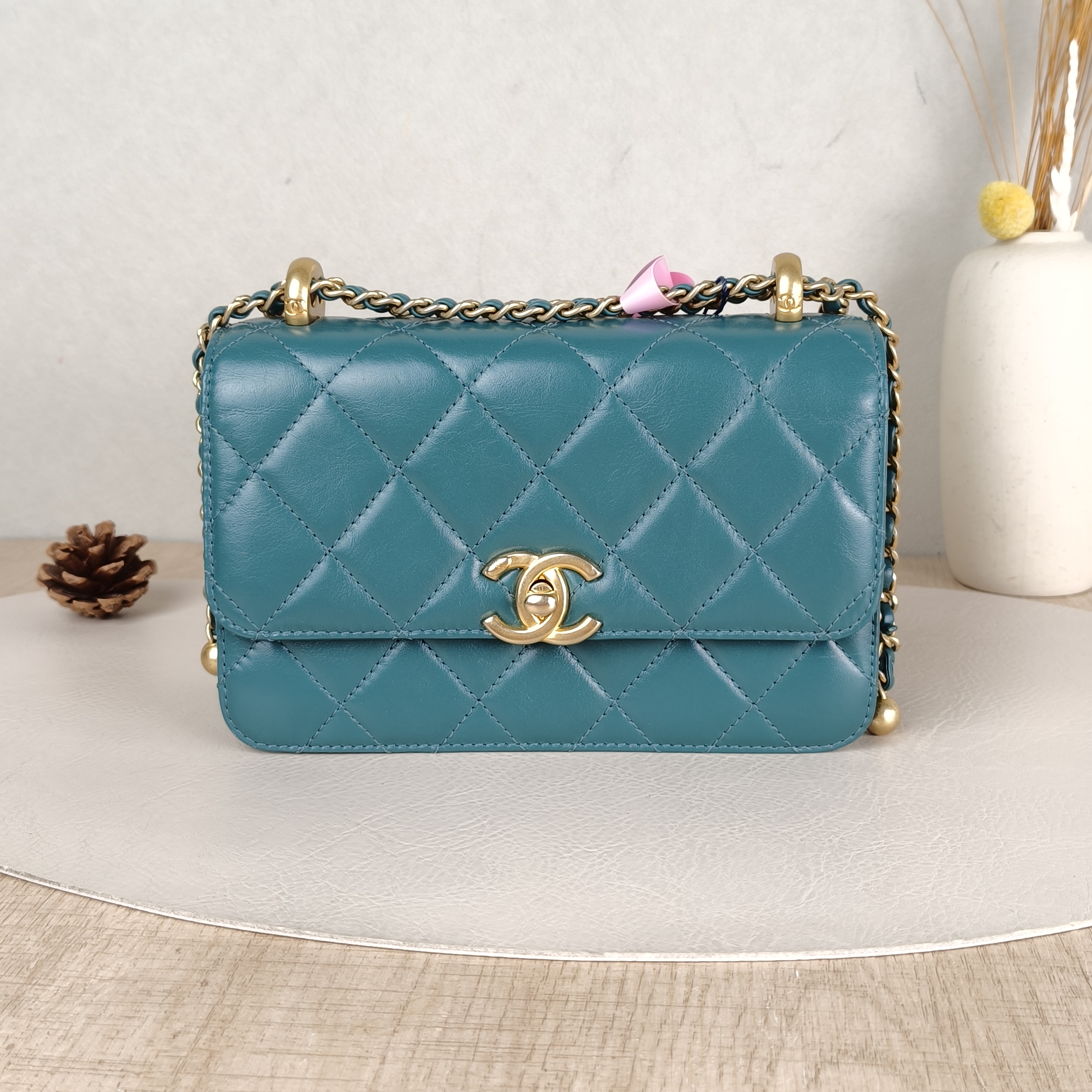 Chanel Crossbody Bag Green Calfskin Small19 × 8 × 12 cm