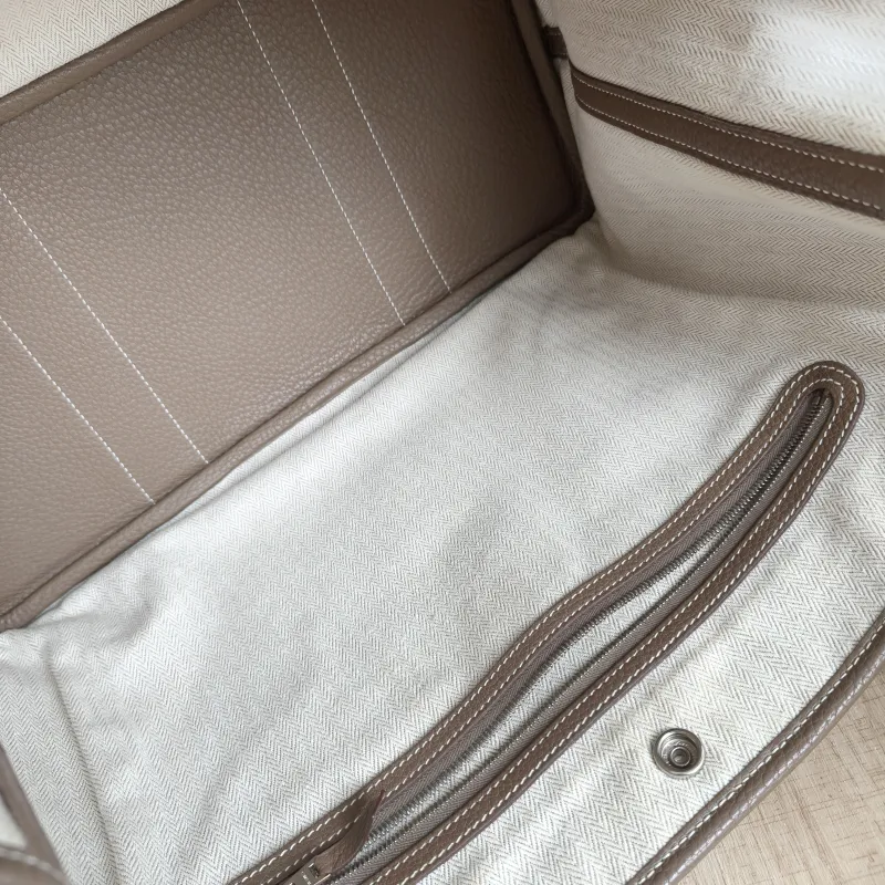 Hermès Top Handle Bag Garden Party 36 36 Negonda Calfskin Large 36 × 17 × 26 cm z — detail view 7 of 11