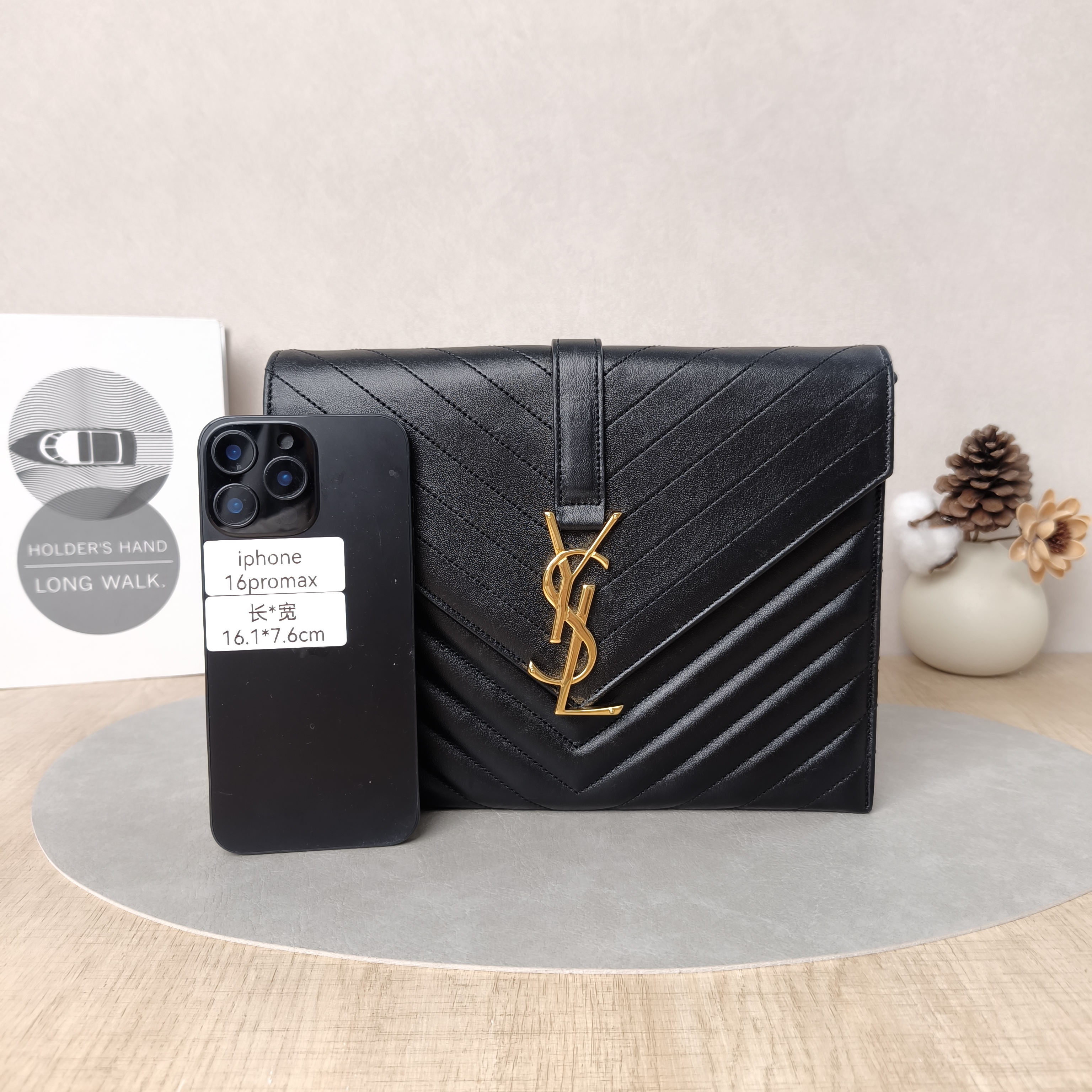 SAINT LAURENT Crossbody Bag ENVELOPE Black Calfskin Medium24 × 3 × 19 cm — cover view 2 of 5