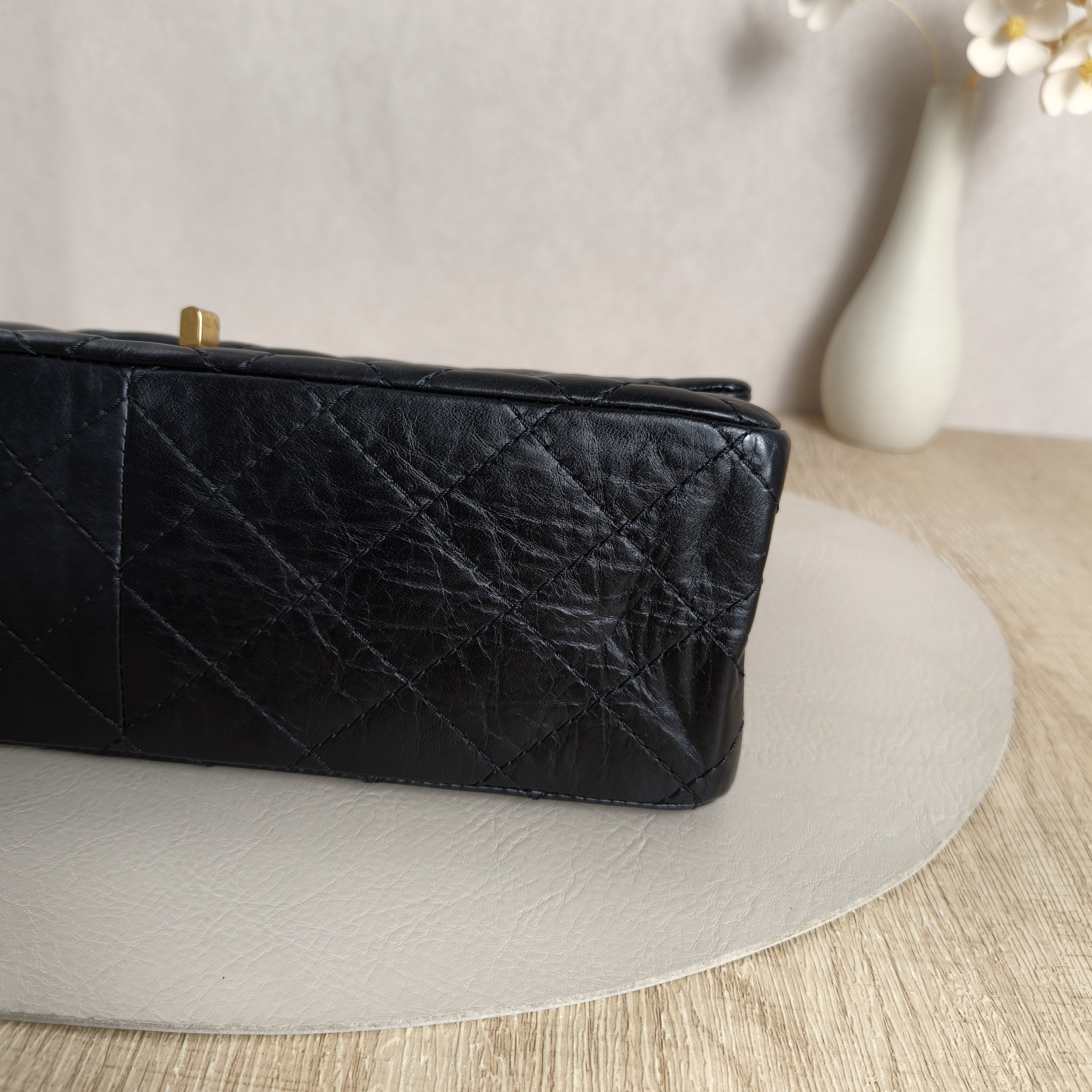 Chanel Shoulder Bag2.55Black Calfskin Medium28 × 7.5 × 19.5 cm — cover view 7 of 10