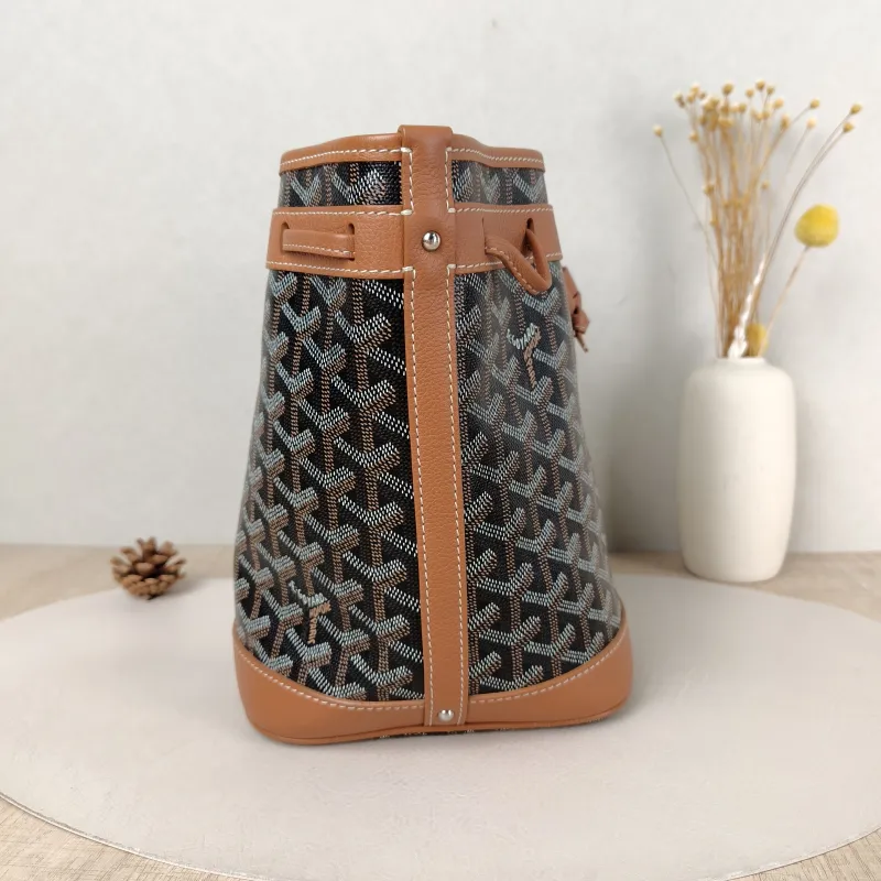 GOYARD Crossbody Bag Petit Flot Brown PVC Small 17 × 14.5 × 23 cm — detail view 4 of 8