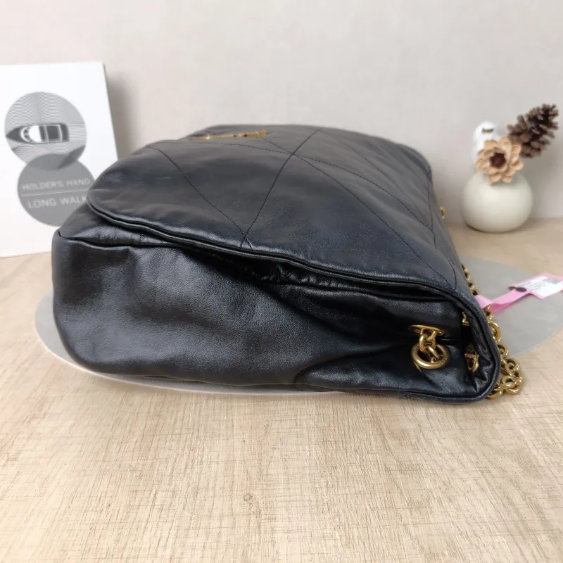 SAINT LAURENT Crossbody Bag Jamie 4.3 Chain Bag Black SL ambskin Large43 × 9 × 29 cm — detail view 11 of 16