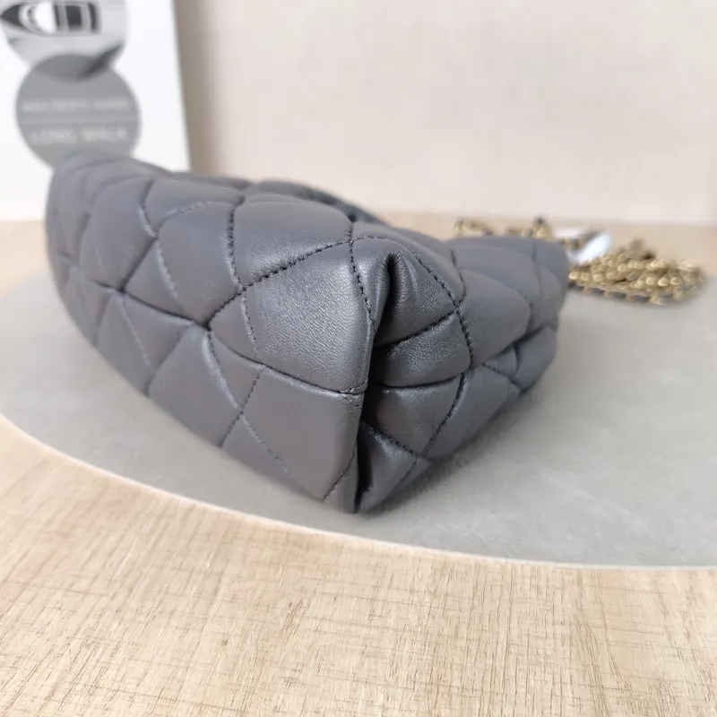 Chanel Crossbody Bag24a hobo Top Handle Crossbody Bag Grey Lambskinmini20.5 × 7 × 20 cm — detail view 4 of 11