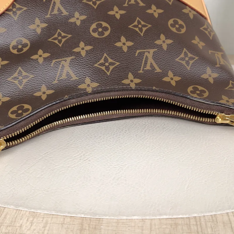 Louis Vuitton Crossbody Bag Boulogne PVC Small 26 × 9.5 × 16 cm — detail view 10 of 10