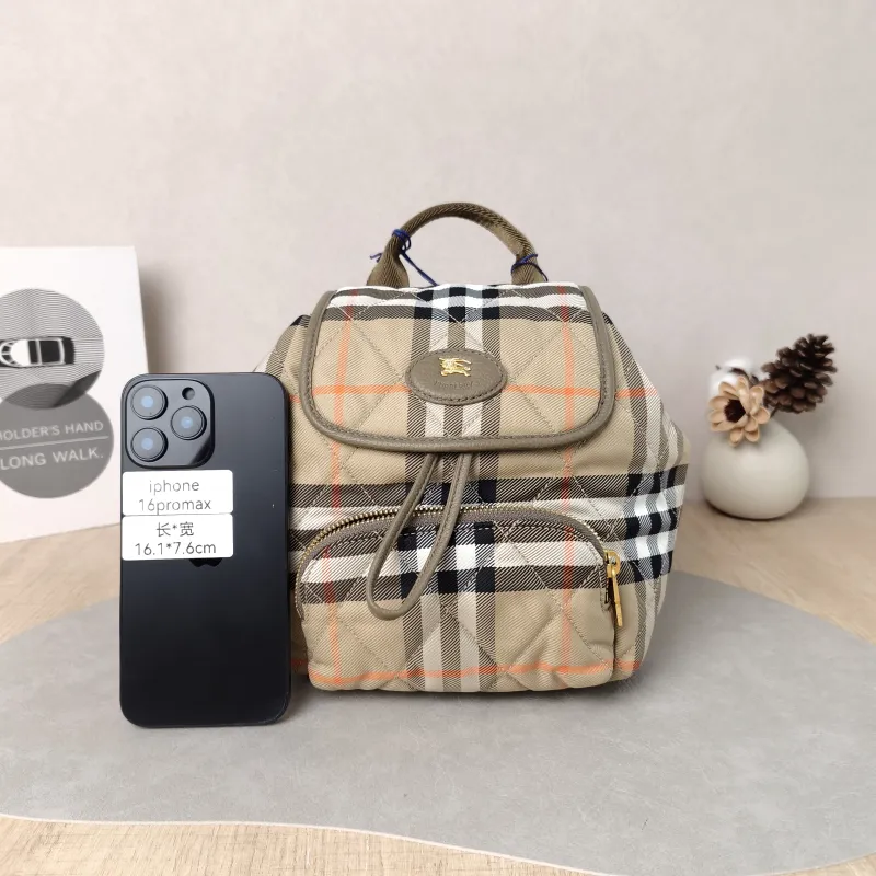 BURBERRY Backpack Backpack Colorblock Canvas One Size 18 × 12 × 22 cm — cover view 6 of 6