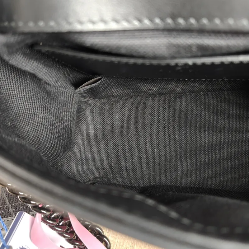 GUCCI Crossbody Bag GG Marmont Marmont Black Calfskin Mini 18 × 8 × 15 cm — detail view 7 of 10