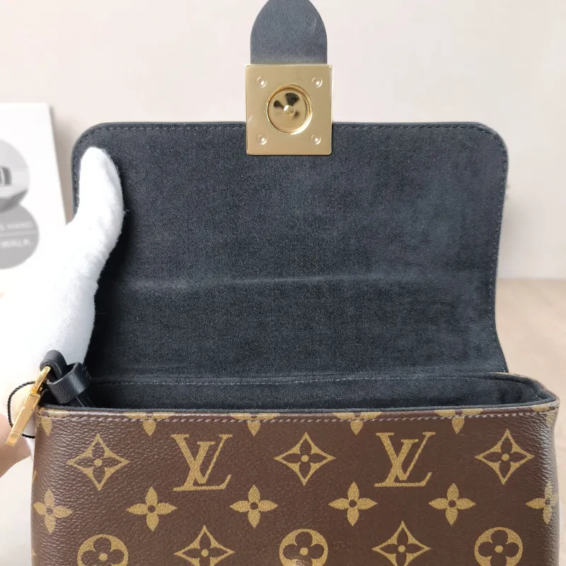 Louis Vuitton Crossbody Bag Locky BB Black PVC BB 20 × 7.5 × 16 cm — detail view 9 of 14