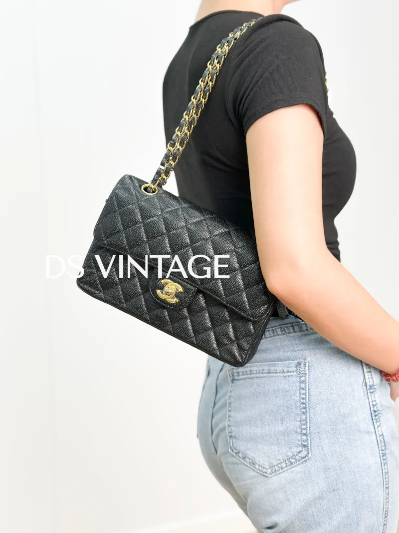 Chanel Crossbody Bag Classic Flap CF Black Grained Calfskin Small23 × 6 × 14.5 cm — on-model view 3 of 4