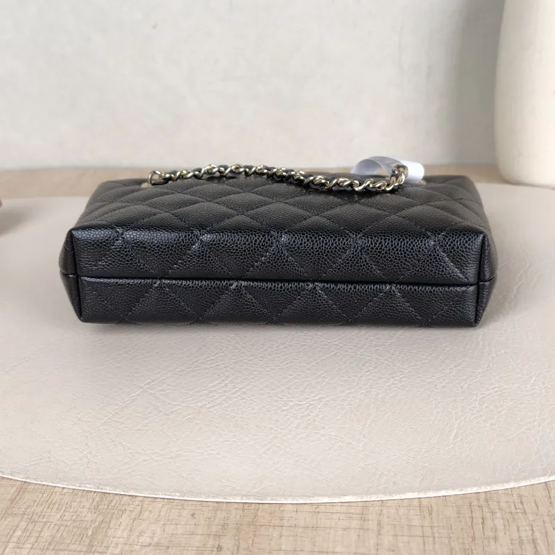 Chanel Shoulder Bag25c mini tote Black Grained Calfskin20 × 4 × 11 cm — cover view 3 of 5