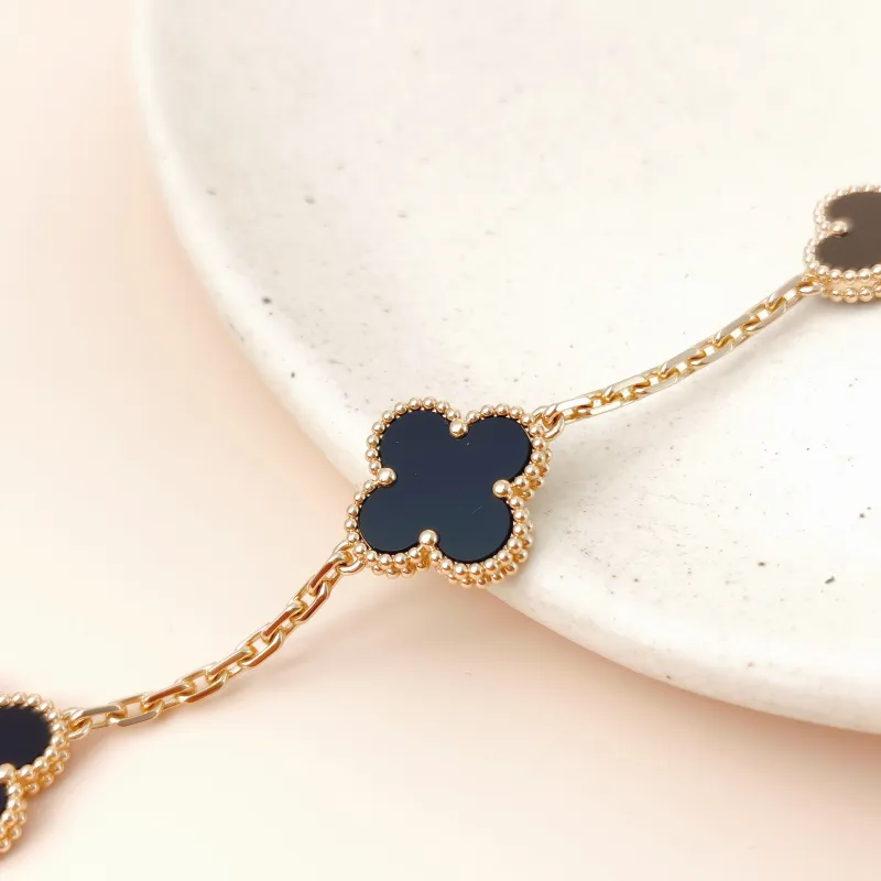 Van Cleef & Arpels Bracelet Alhambra Alhambra Collection Five-Motif Bracelet 18KY ellow Gold Vintage Small 19cm — cover view 8 of 10