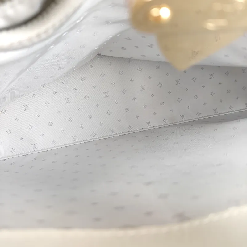 Louis Vuitton Top Handle Bag Suhali Vintage White Calfskin 36 × 12.5 × 22 cm — detail view 2 of 10