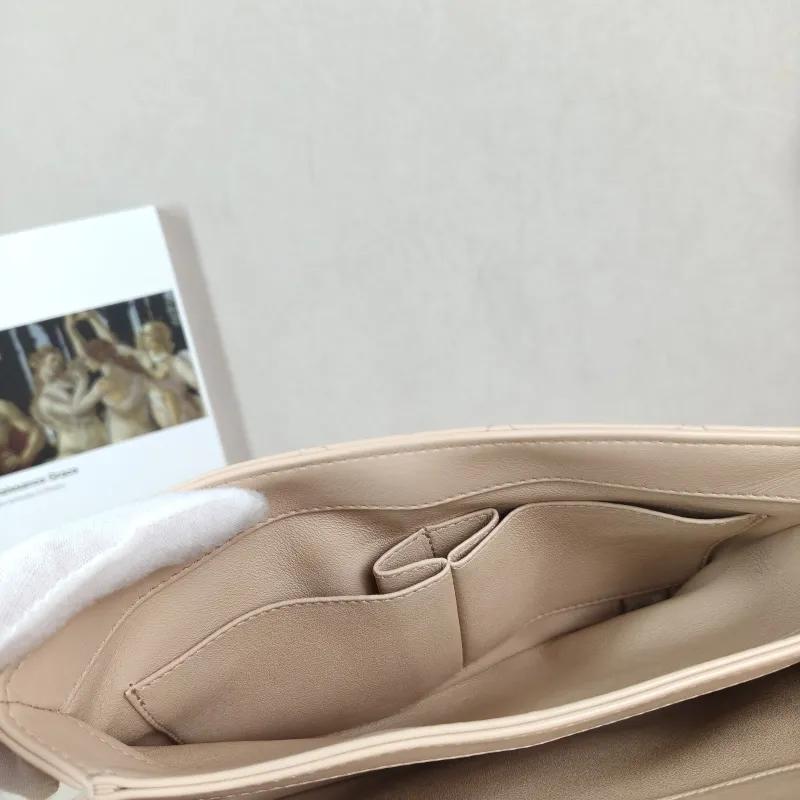 Chanel Crossbody Bag Trendy CC Beige Lambskin Small 25 × 12 × 17 cm 31 — detail view 2 of 14