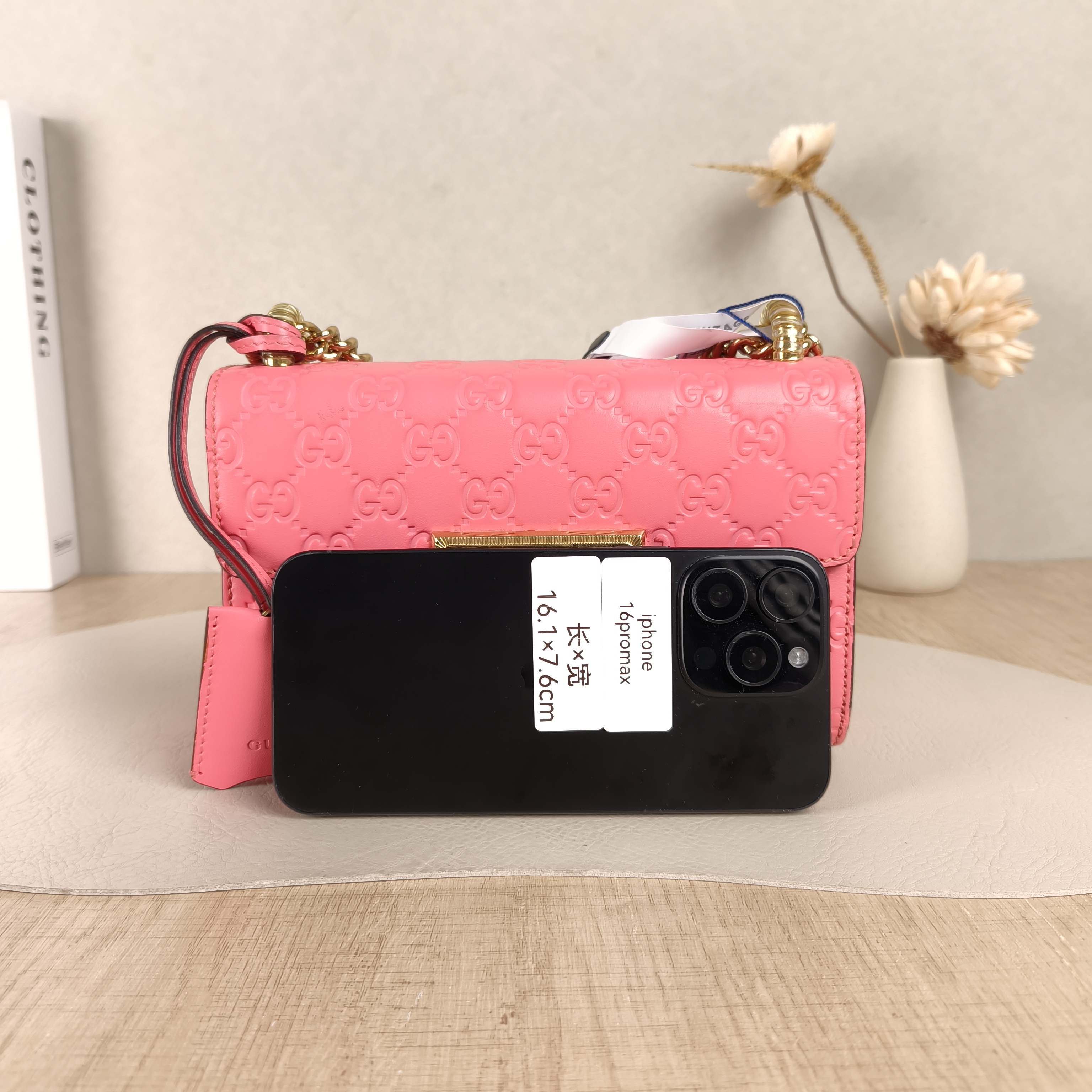 GUCCI Crossbody Bag Padlock Pink Calfskin Small20.5 × 7.5 × 13 cm — cover view 2 of 5