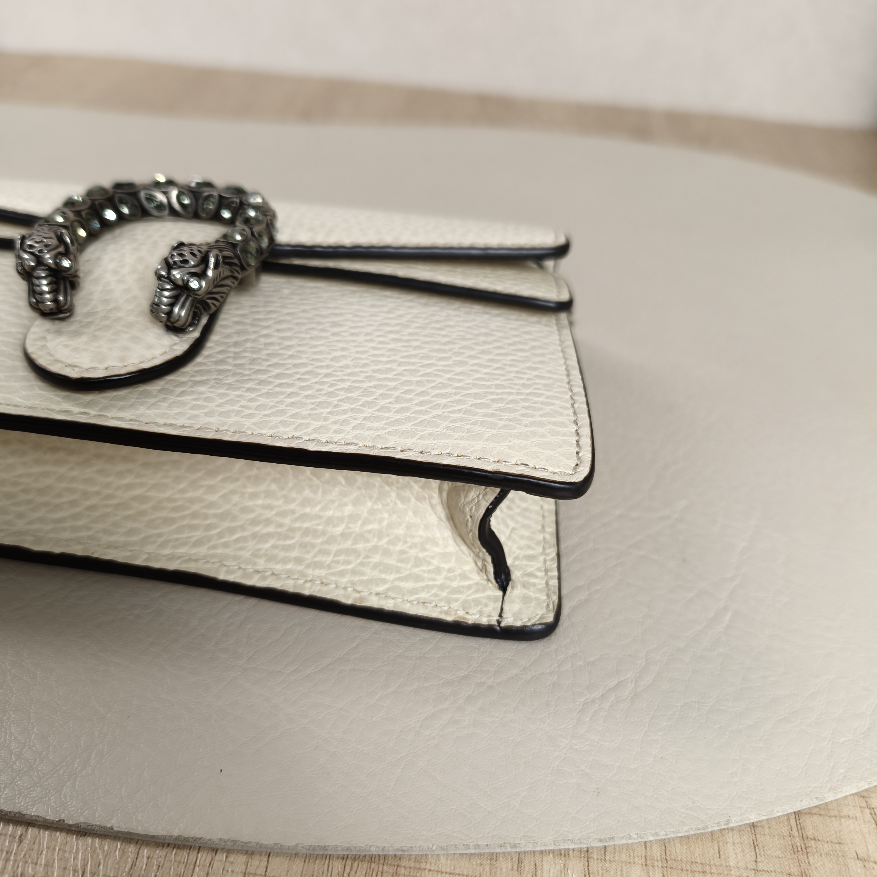 GUCCI Crossbody Bag Dionysus White Calfskinmini16.5 × 4.5 × 10 cm — cover view 2 of 11