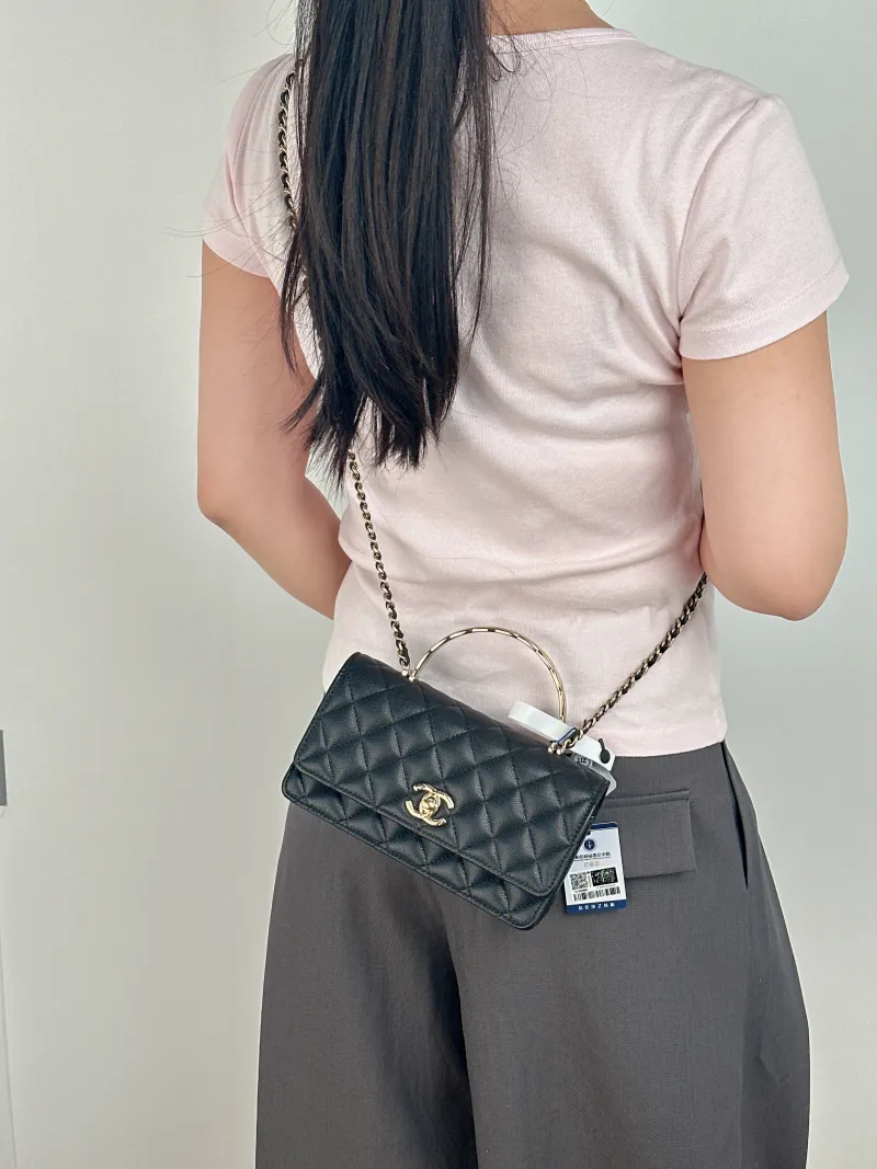 Chanel Crossbody Bag coco crush woc Black Grained Calfskin One Size 19.2 × 6 × 11 cm — on-model view 2 of 2