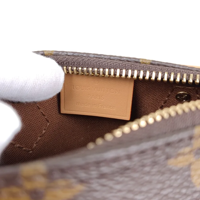 Louis Vuitton Crossbody Bag Speedy Nano Shoulder Strap PVC nano 16 × 7.5 × 10 cm — detail view 5 of 12
