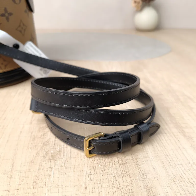 Louis Vuitton Crossbody Bag Cannes Monogram PVC Small 15 × 15 × 17 cm — detail view 3 of 11