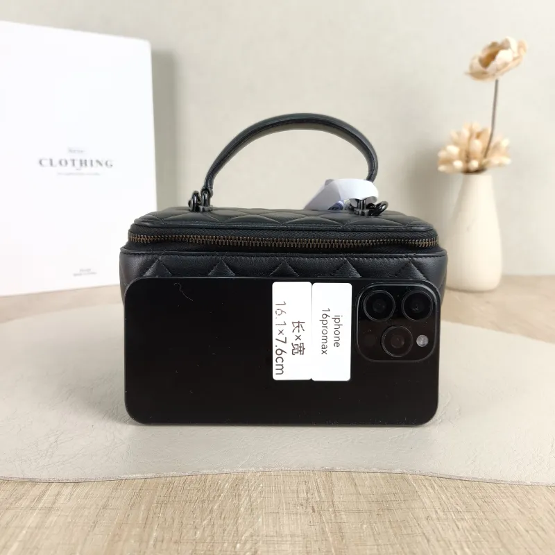 Chanel Crossbody Bag Edition Black Lambskin Mini 16 × 8 × 9.5 cm — cover view 5 of 6