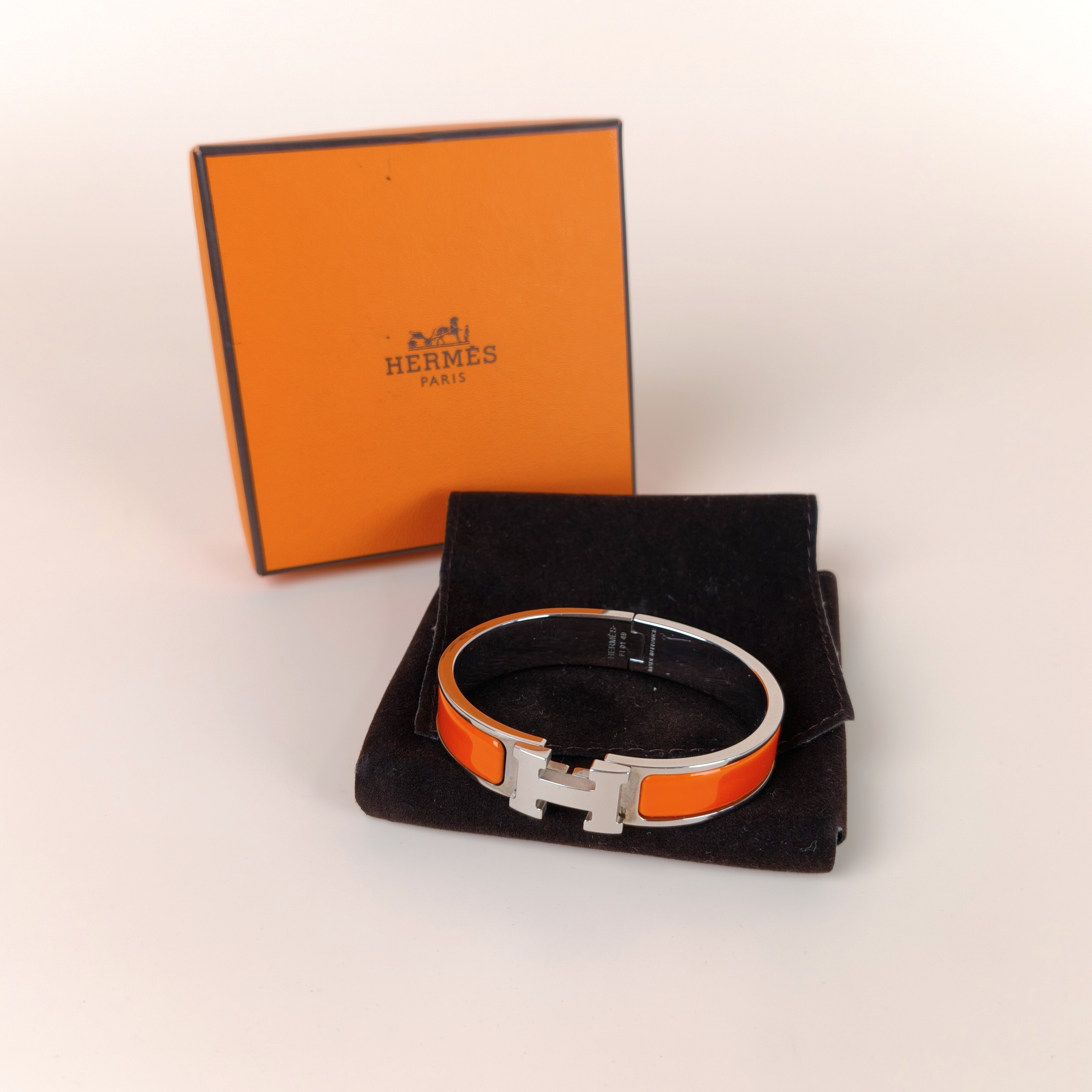 Hermès Bangle Clic HB angle One Size15.9cm — cover view 5 of 9