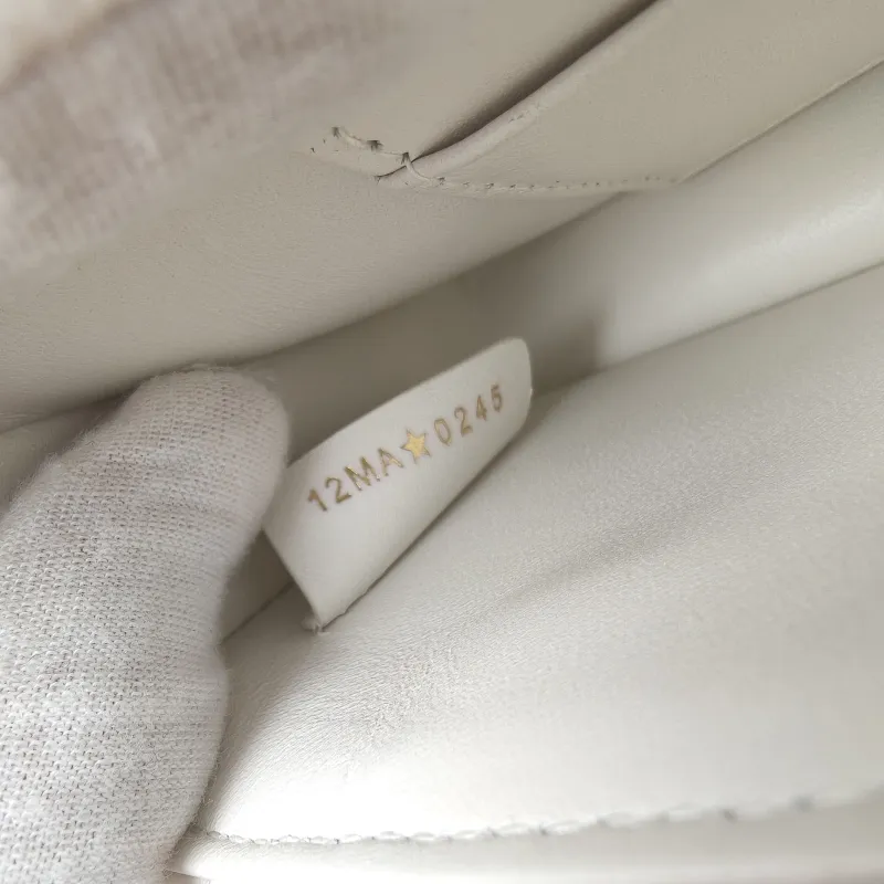 DIOR Crossbody Bag My Chain Bag White Lambskin One Size 18 × 3.5 × 10 cm — detail view 8 of 12