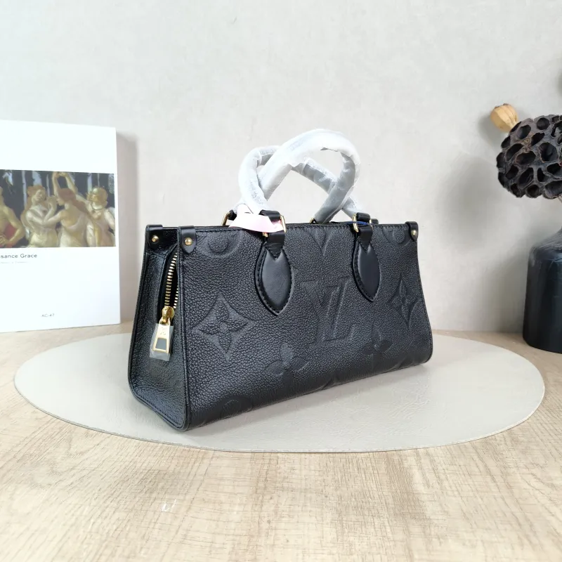 Louis Vuitton Crossbody Bag Onthego East West Two Straps Black Empreinte Embossed Calfskin Small 25 × 10 × 13 cm — cover view 4 of 6